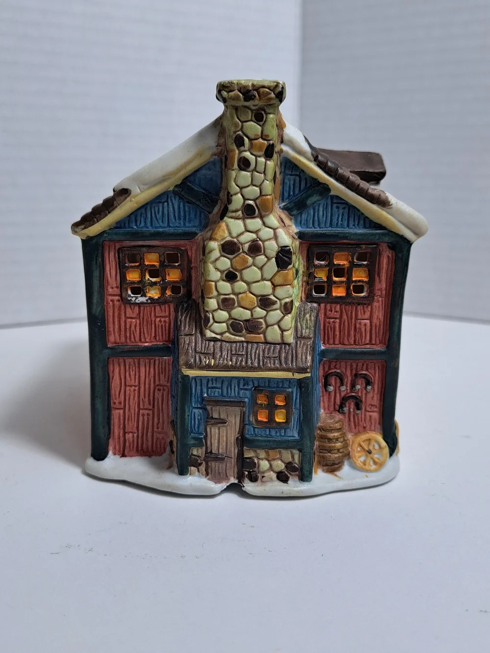 Vintage 1995 Dickens Sugar Creek Country Barn & 1995 Blacksmith Shop Lot of 2